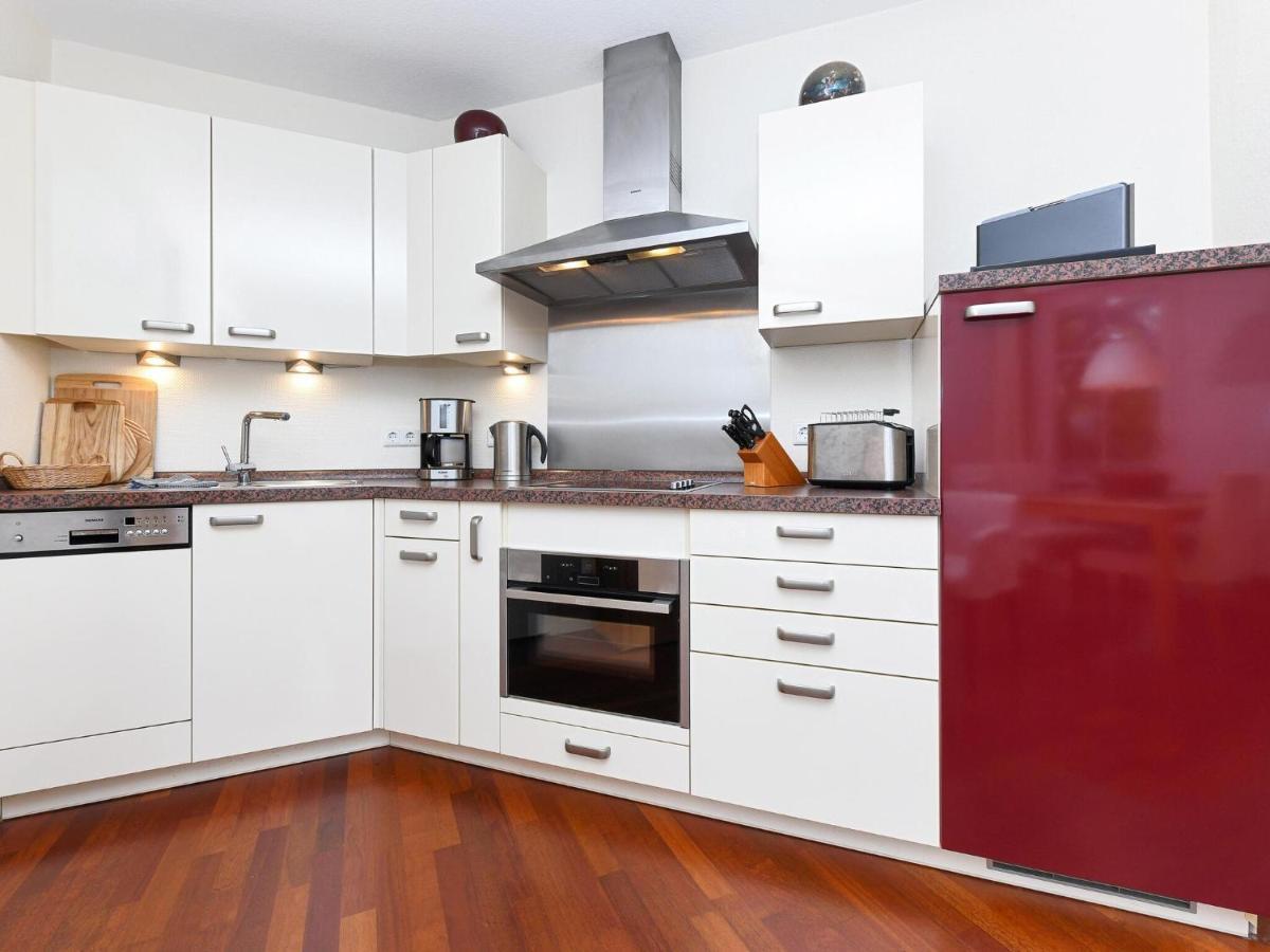 Charming Apartment in Mecklenberg with Balcony Sellin  Exterior foto
