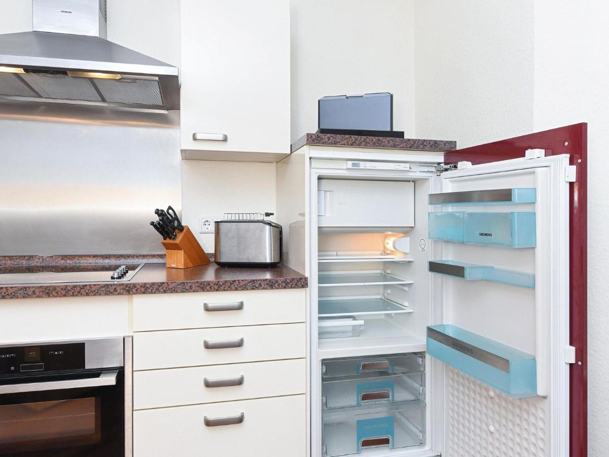 Charming Apartment in Mecklenberg with Balcony Sellin  Exterior foto