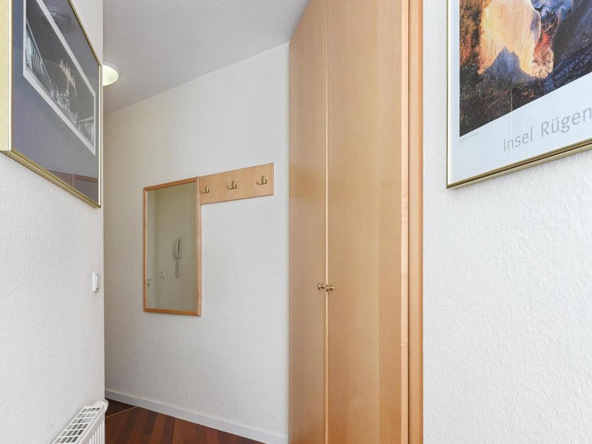 Charming Apartment in Mecklenberg with Balcony Sellin  Exterior foto
