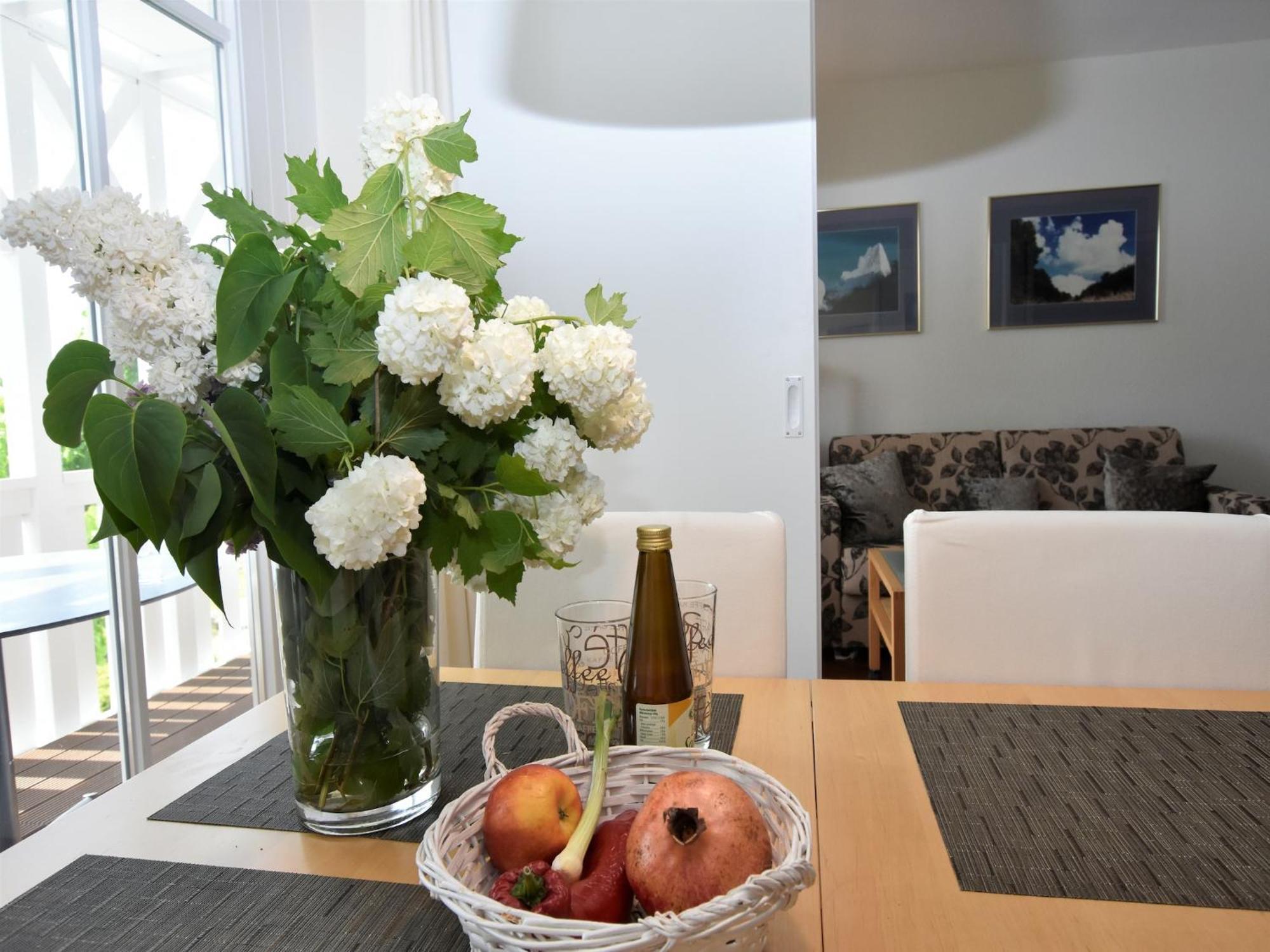 Charming Apartment in Mecklenberg with Balcony Sellin  Exterior foto
